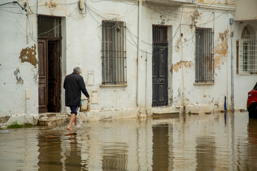How to market during hurricane season