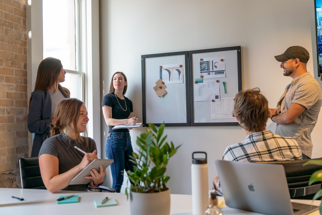 Claims team collaboration software